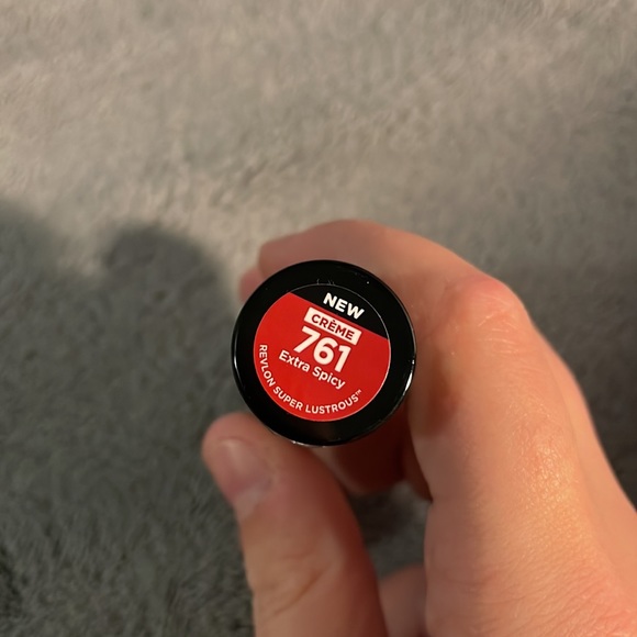 💄Revlon Extra Spicy Lipstick💋 - Picture 2 of 4